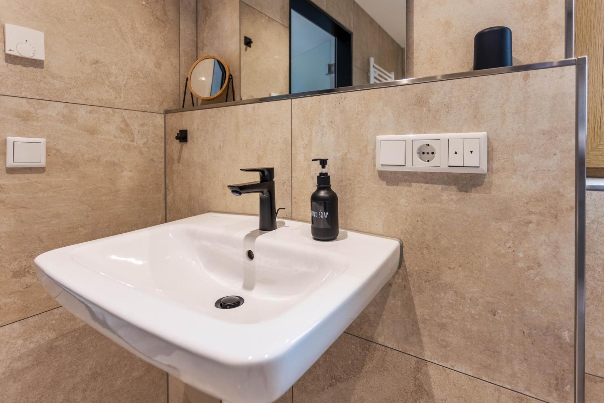City-Apparte Boarding -Studios- Dein Flexibles Zuhause In Gronau Gronau  Luaran gambar